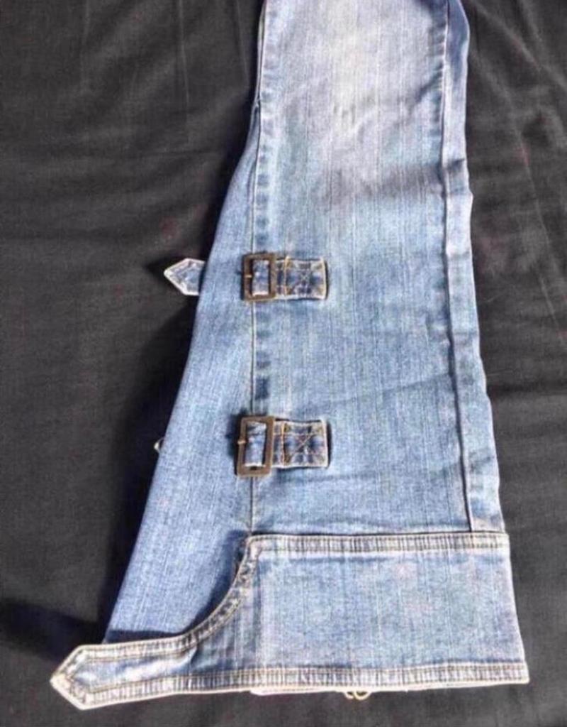 Nieuw met prijskaartje EDC Jeans met gespen - Unieke stijl, Kleding | Dames, Ophalen of Verzenden, Nieuw, Blauw, W28 - W29 (confectie 36)