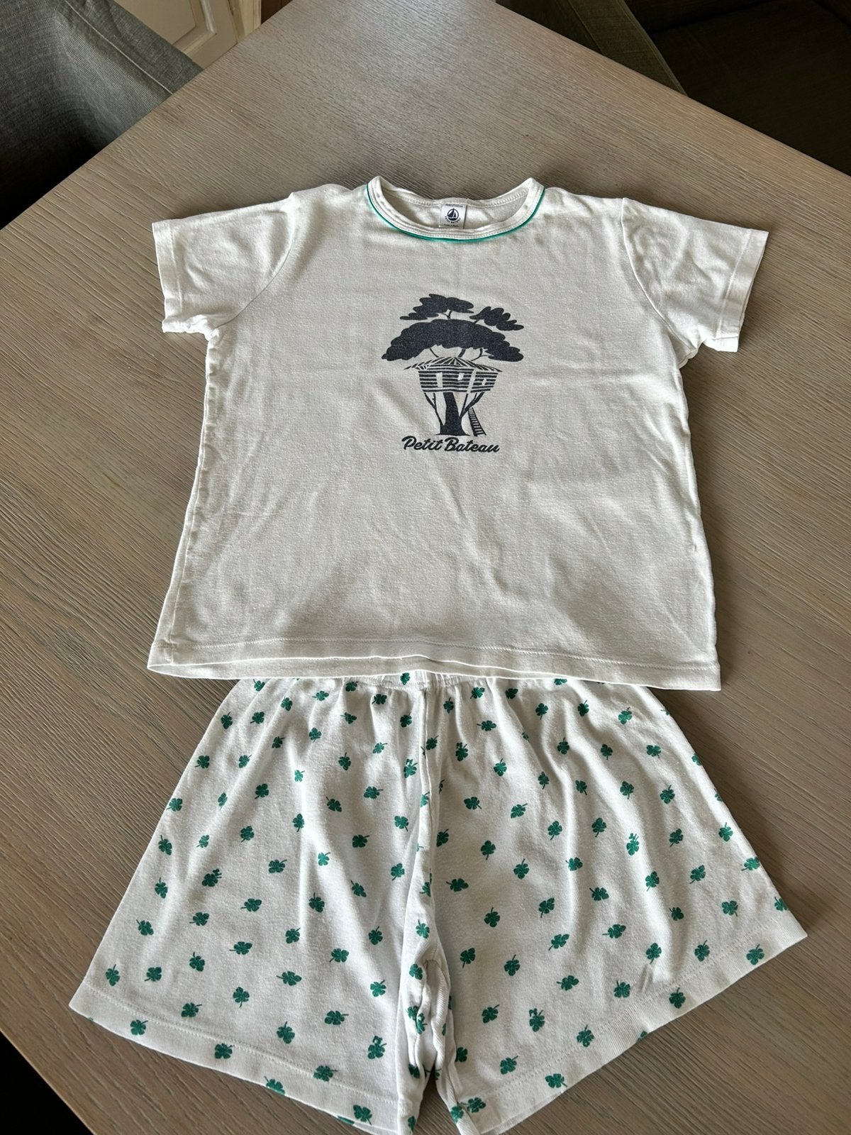Zomerpyjama maat 128 petit bateau, Kinderen en Baby's, Ophalen of Verzenden, Gebruikt, Jongen, Nacht- of Onderkleding