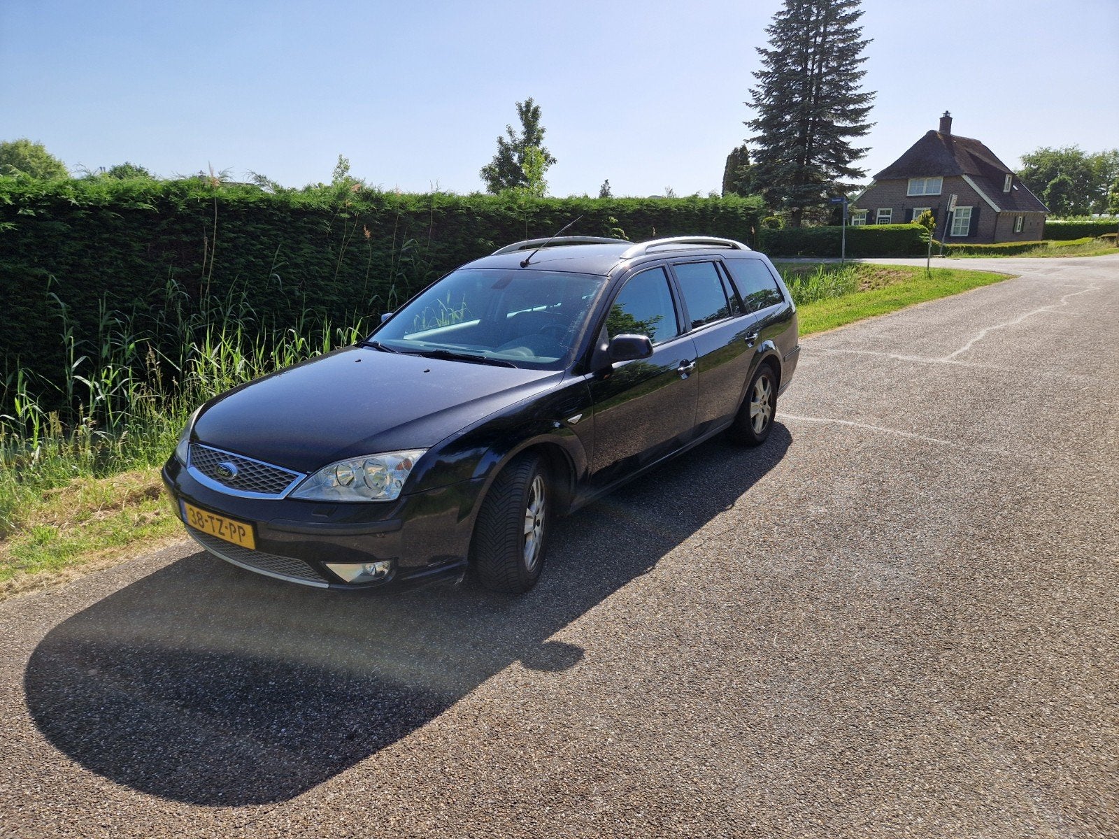 Ford Mondeo 1.8 16V 92KW Wagon 2007 Zwart (garbage run ?), 4 cilinders, Zwart, Origineel Nederlands, Stationwagon
