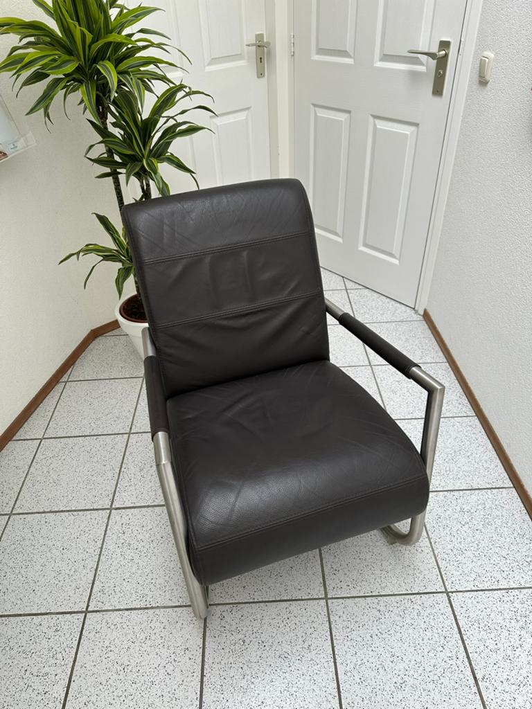 Bruin lederen fauteuil, zgan., Huis en Inrichting, Fauteuils, Ophalen, Zo goed als nieuw, Modern, 50 tot 75 cm