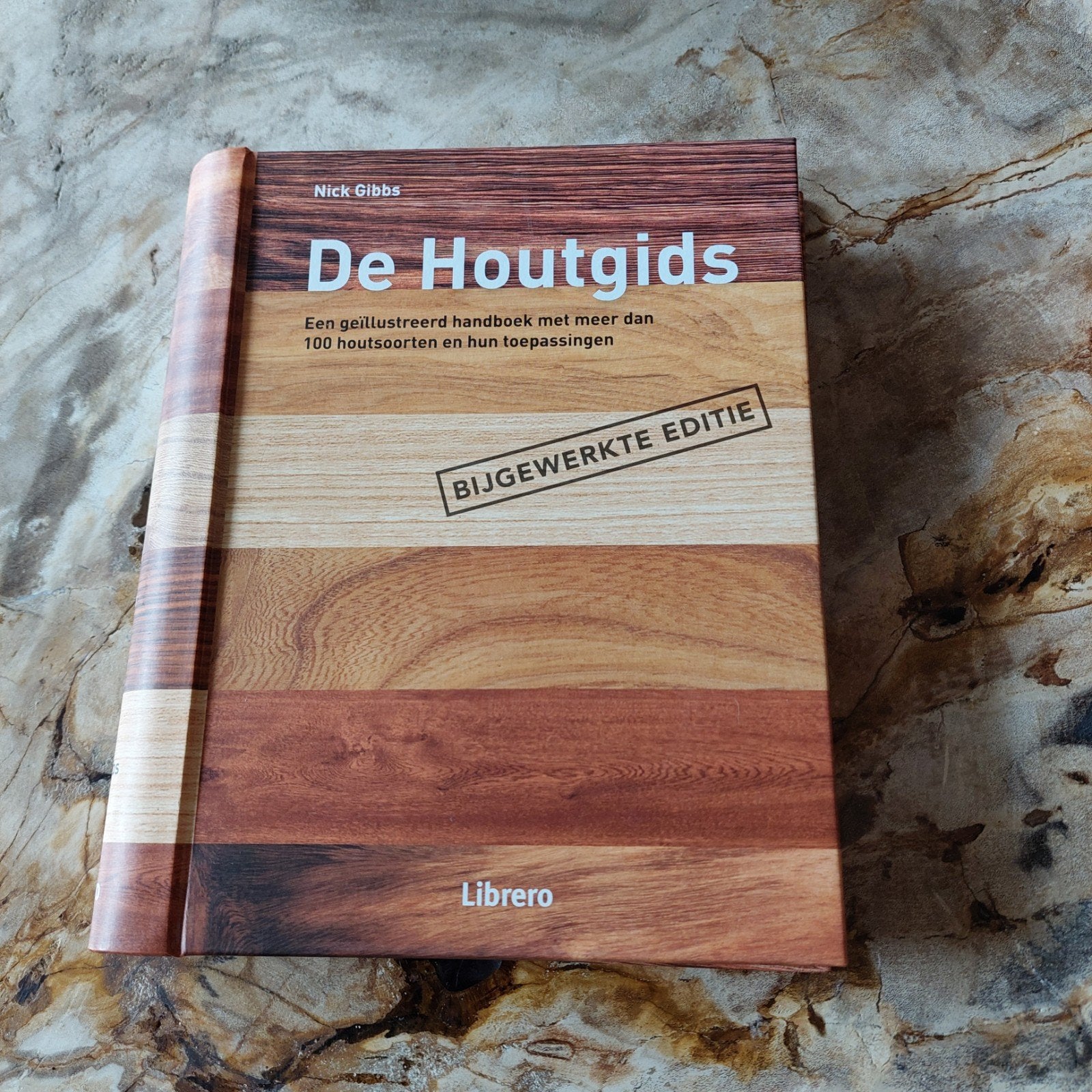 De Houtgids - Bijgewerkte editie - Nick Gibbs, Ophalen of Verzenden, Zo goed als nieuw, Overige onderwerpen, Nick Gibbs