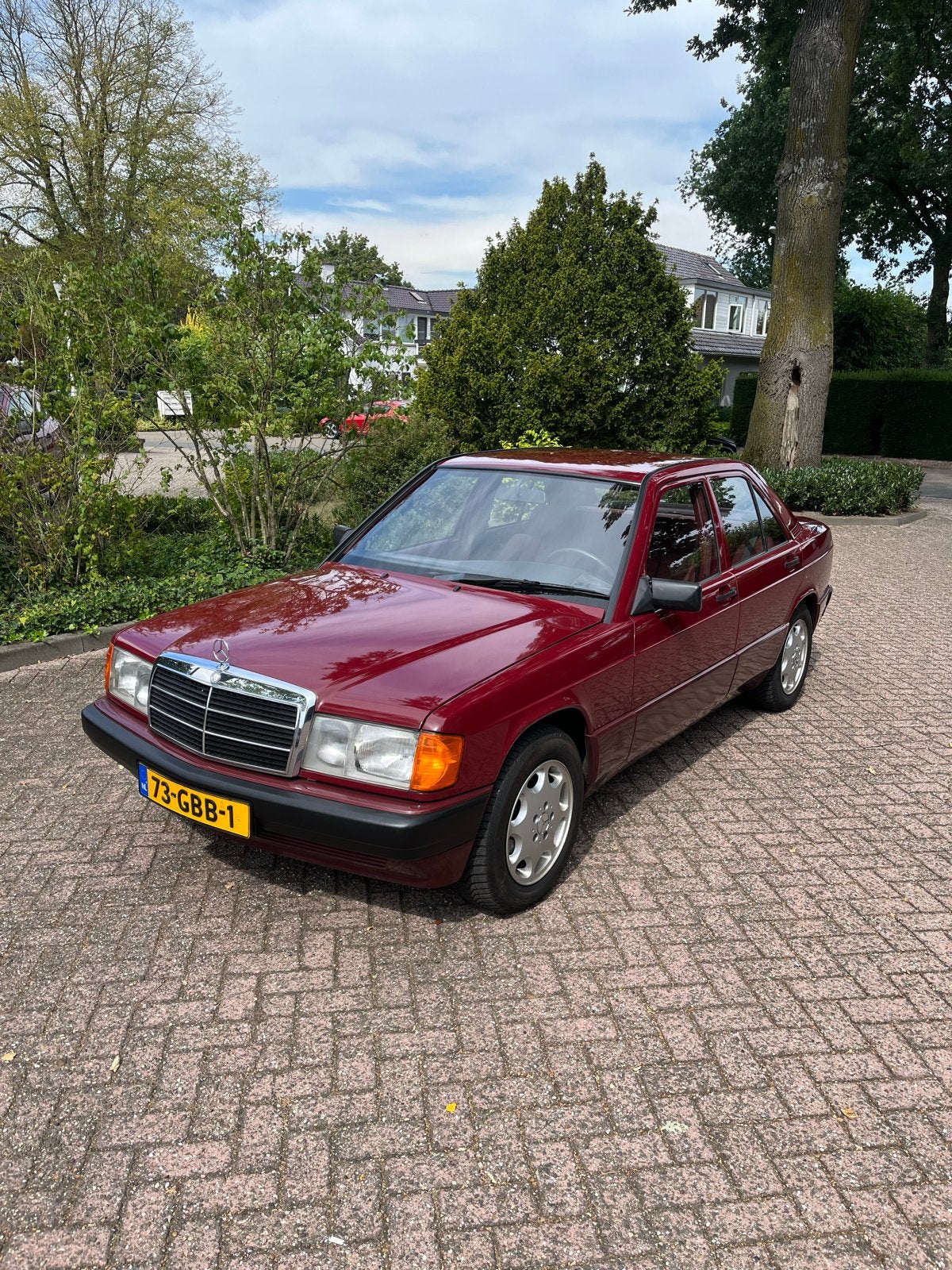 Mercedes-Benz 190-Serie 1.8 E U9 1992 Rood, Auto's, Mercedes-Benz, Achterwielaandrijving, 4 cilinders, 1797 cc, Handgeschakeld