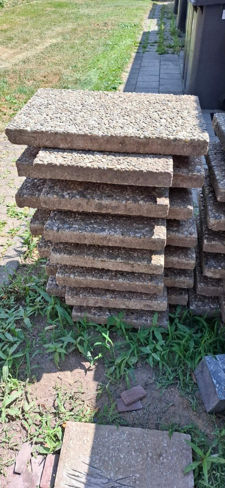 13 m2 grindtegels gratis ophalen., Tuin en Terras, Ophalen, Gebruikt, Beton, Terrastegels