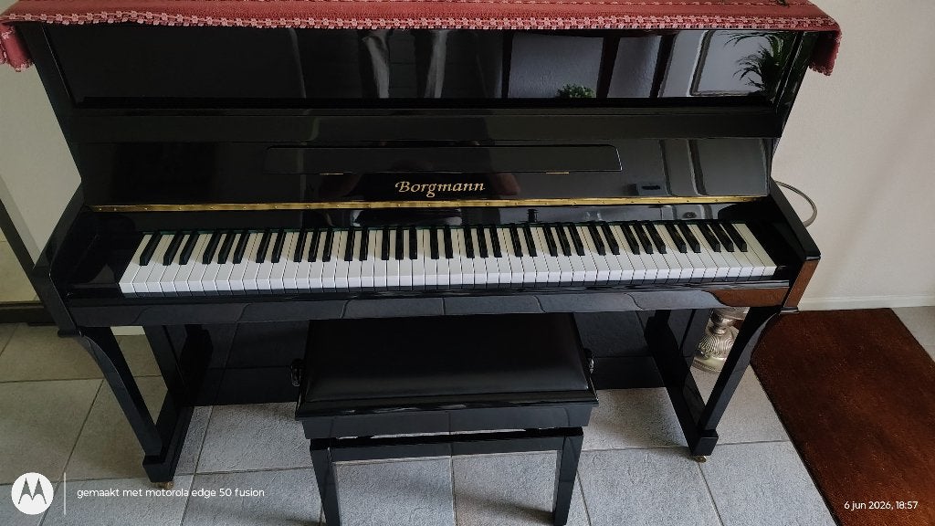 PIano Borgmann zwart hoogglans met kruk, Ophalen, Gebruikt, Zwart, Hoogglans