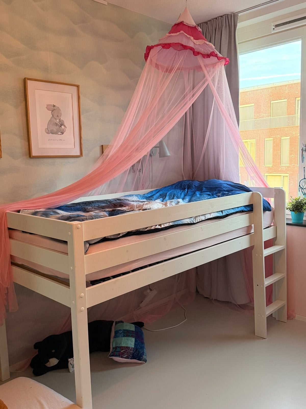 Mooie witte halfhoogslaper met lattenbodem en matras, Huis en Inrichting, Ophalen, 90 cm, Eenpersoons, Minder dan 160 cm