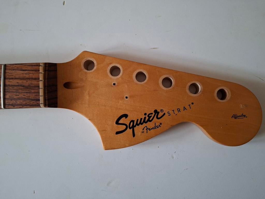 Stratocaster hals, Muziek en Instrumenten, Instrumenten | Onderdelen, Ophalen of Verzenden, Zo goed als nieuw, Elektrische gitaar