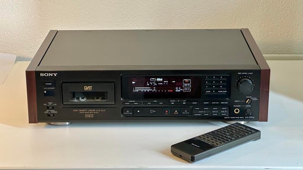 Sony DTC-55ES DAT recorder is heel goede staat met AB, Ophalen, Enkel, Sony, Tape counter