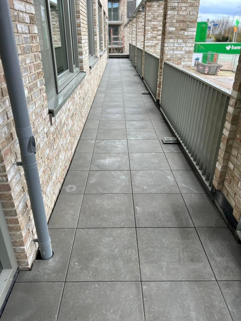 Dak bestrating dakterras balkon gallerij tegels leggen, Ophalen of Verzenden, 10 m² of meer, Vloertegels, 60 cm of meer