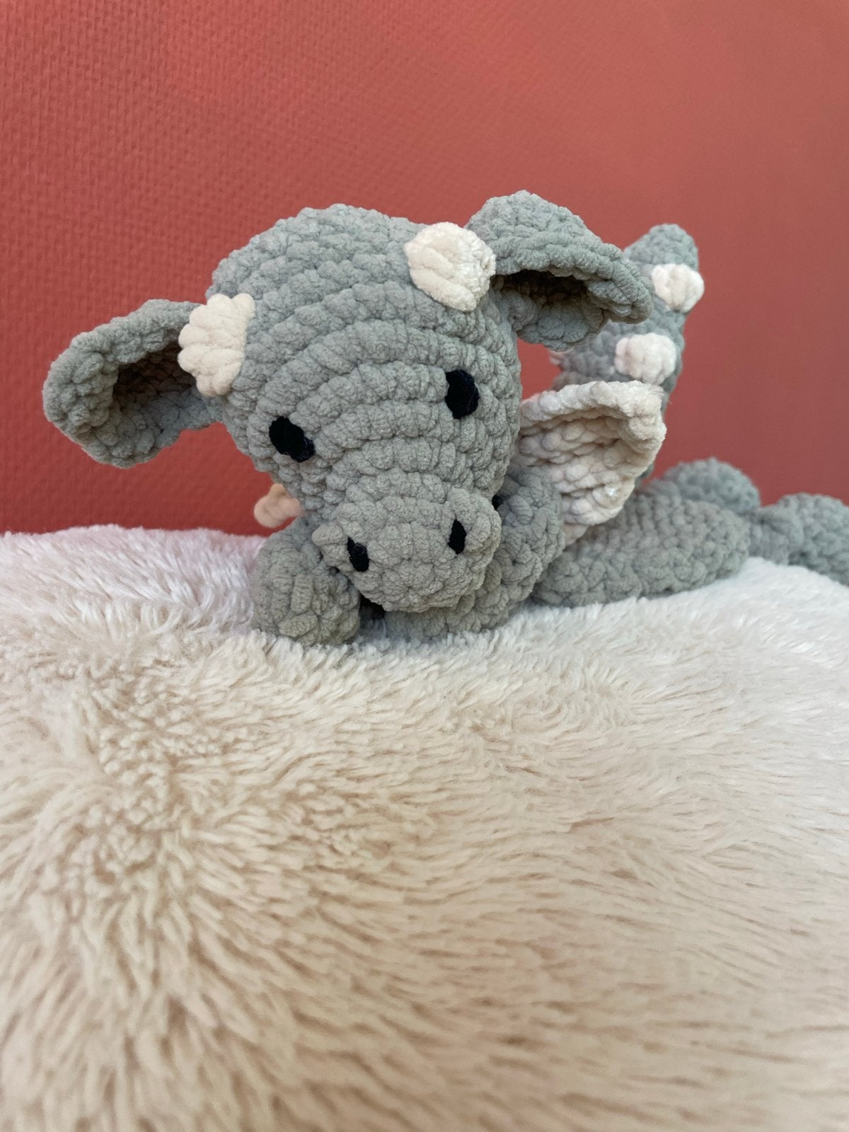 Schattig gehaakt draakje - kraamcadeau of voor eigen kind, Overige merken, Grijs, Nieuw, Ophalen of Verzenden