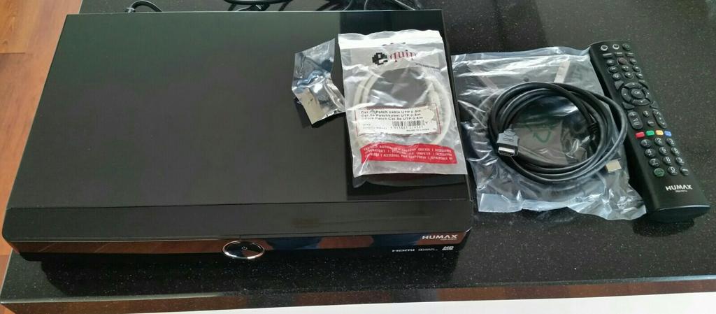 Humax5400c met AB 1tb hdd en accessoires, Ophalen, Zo goed als nieuw