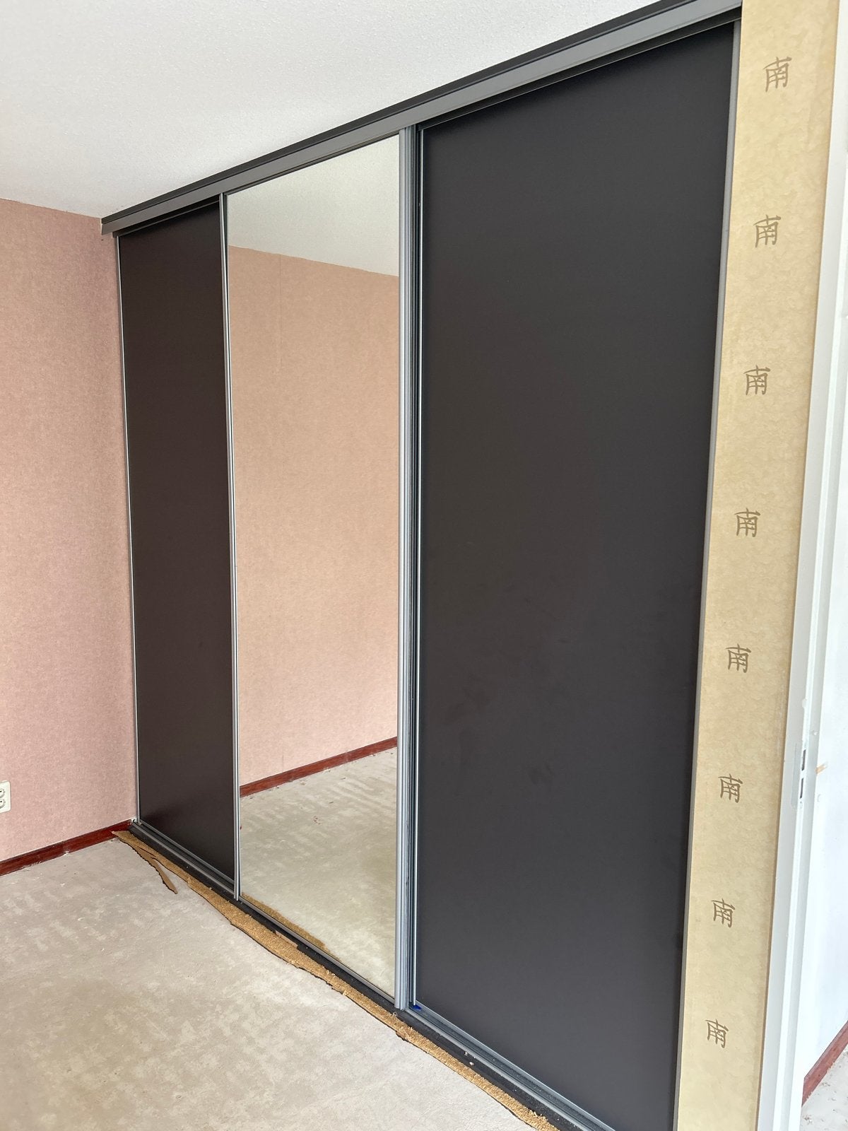 Schuifdeurkast met spiegel, Ophalen, Overige materialen, Gebruikt, 200 cm of meer