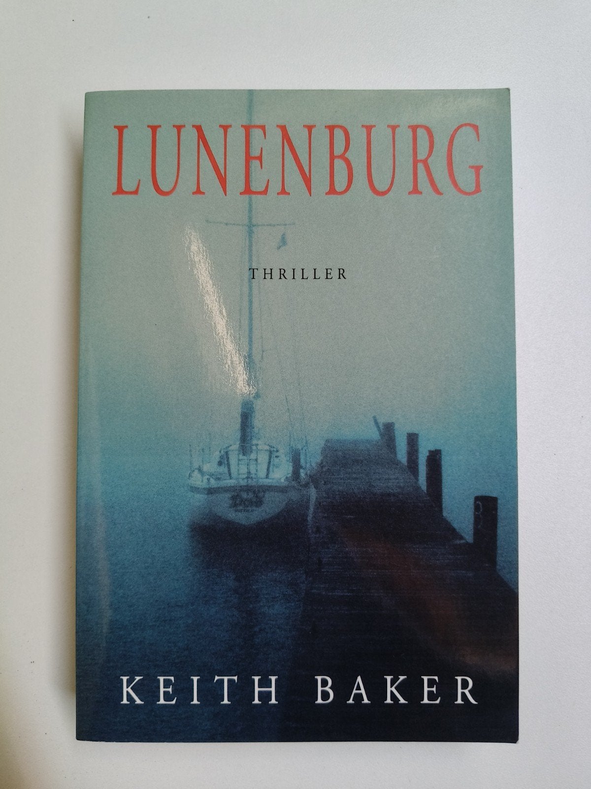 Lunenburg - Keith Baker (Thriller), Ophalen of Verzenden, Gelezen, Keith Baker, Nederland