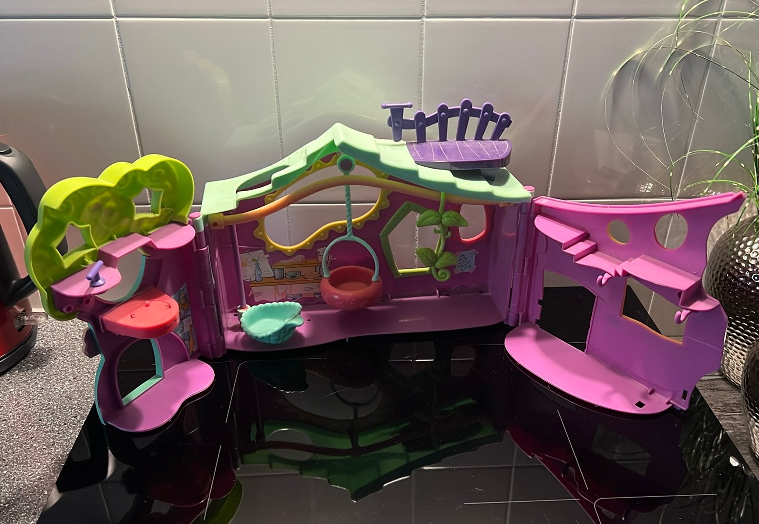2007 Littlest Pet Shop Clubhouse Tree House, Ophalen of Verzenden, Zo goed als nieuw