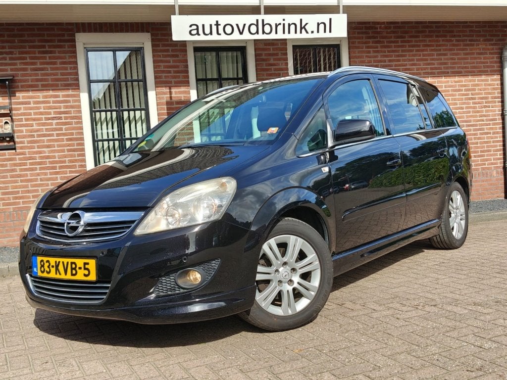 Opel Zafira 1.8 Cosmo, 7P / TREKHAAK / STOEL V.W / NIEUWE AP, Auto's, Keurmerk '100% Onderhouden', Automatische klimaatregeling