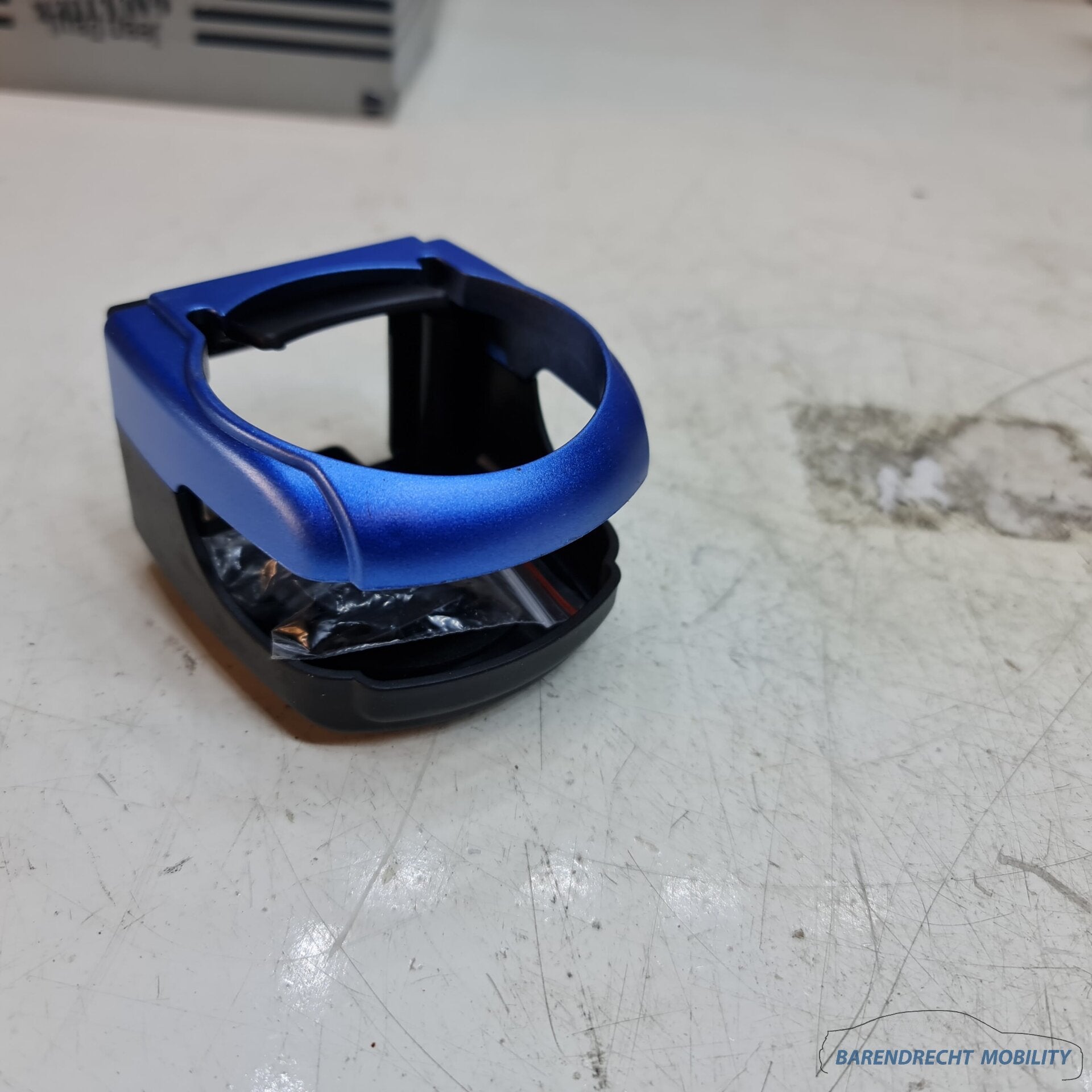 Universele bekerhouder beker houder cupholder blauw 1998 199, Info@fabrikant.eu, Fabrikantstraat 1
1000 AA  Amsterdam, NL, Ophalen of Verzenden