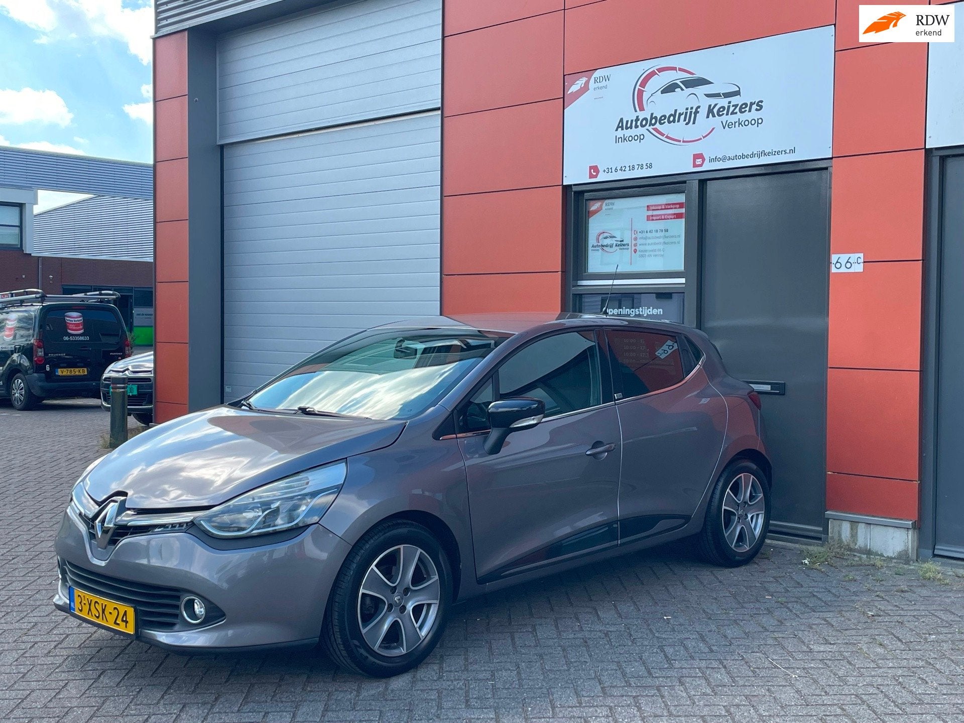 Renault Clio 0.9 TCe ECO Night&Day APK AIRCO CAMERA CRUISE, Voorwielaandrijving, Stof, 540 kg, Origineel Nederlands