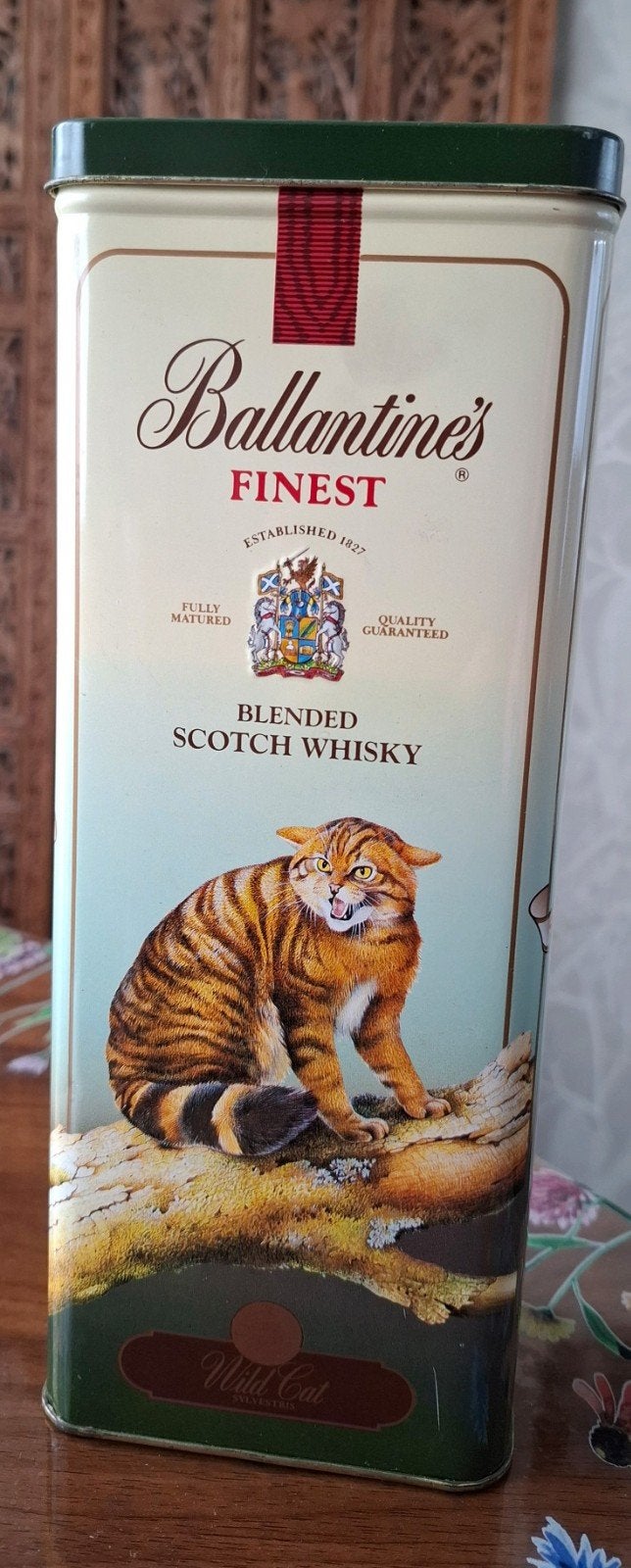 Ballantine's Finest Blended Scotch Whisky blik, Verzamelen, Ophalen of Verzenden, Overige
