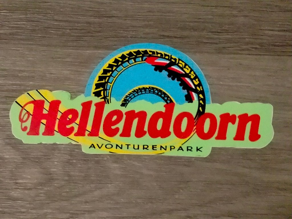 Avonturenpark Hellendoorn achtbaan vintage park logo sticker, Ophalen of Verzenden, Gebruikt, Overige typen