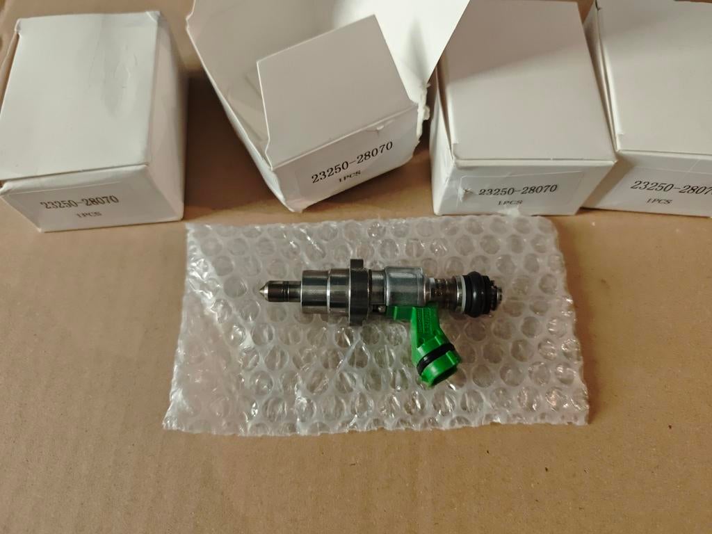 Gereviseerde hogedruk injectoren Toyota RAV4 Avensis 2.0 2.4, Auto-onderdelen, Ophalen of Verzenden, Nieuw, Toyota