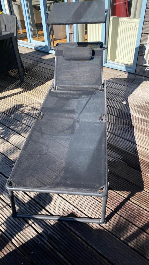 Ligbed met zonnescherm, Tuin en Terras, Ligbedden, Ophalen, Zo goed als nieuw, Aluminium