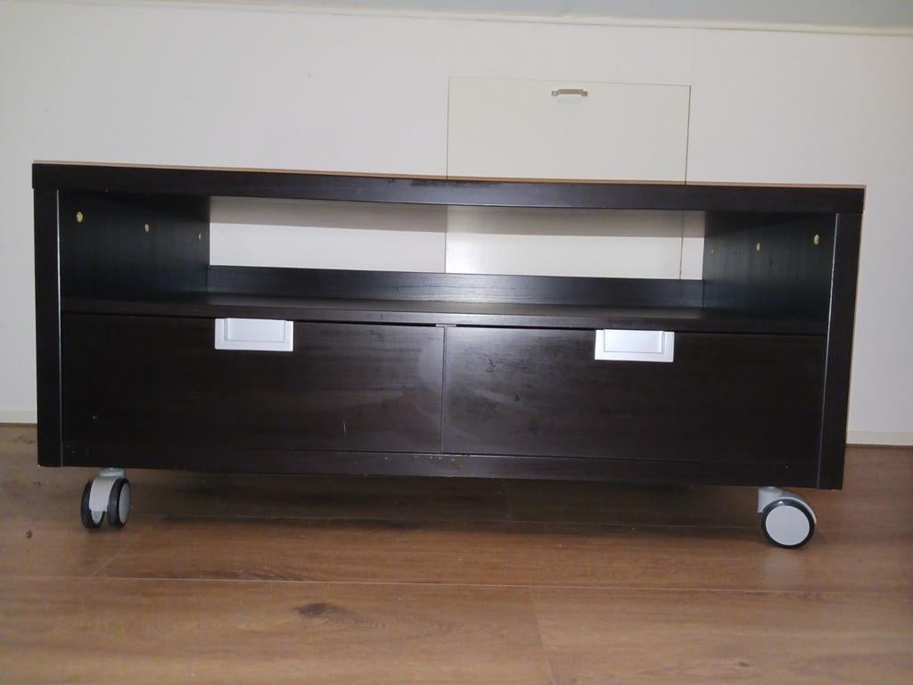 Kastje, zwart op wielen, Ophalen, Gebruikt, 100 tot 150 cm, Minder dan 100 cm