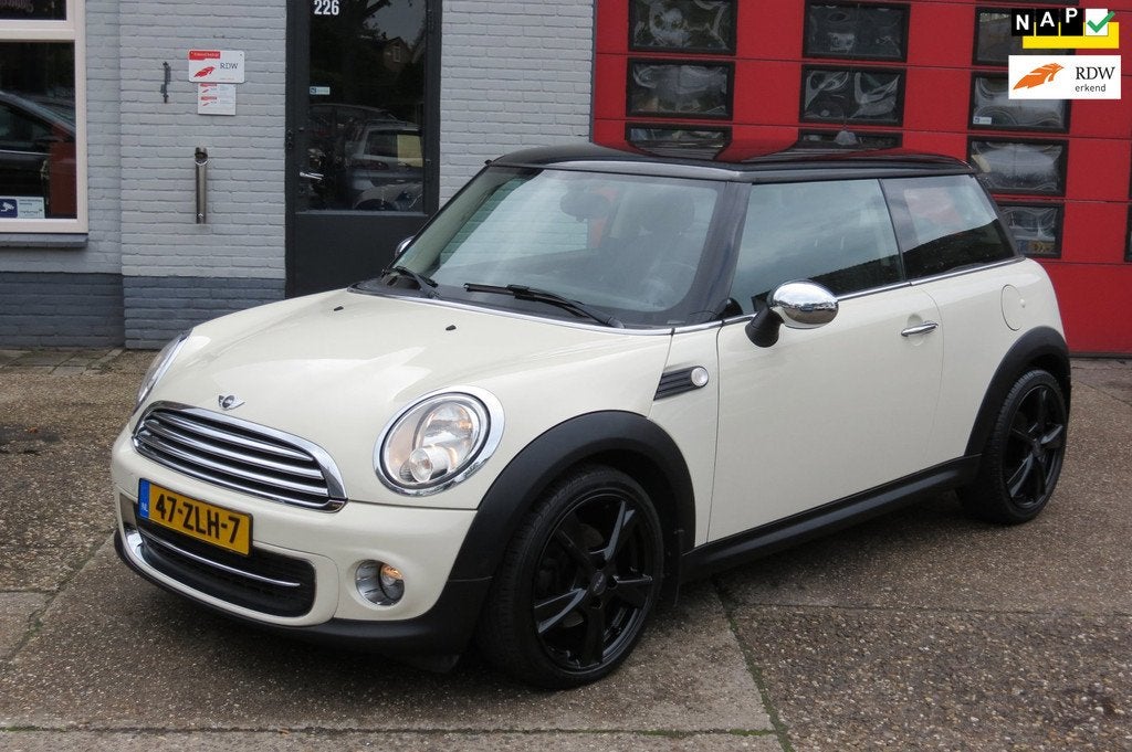 Mini Mini 1.6 One Kite White ,Cr Contr, Navi , Airco, PDC ,, Auto's, Mini, Voorwielaandrijving, Euro 5, Gebruikt, 4 cilinders