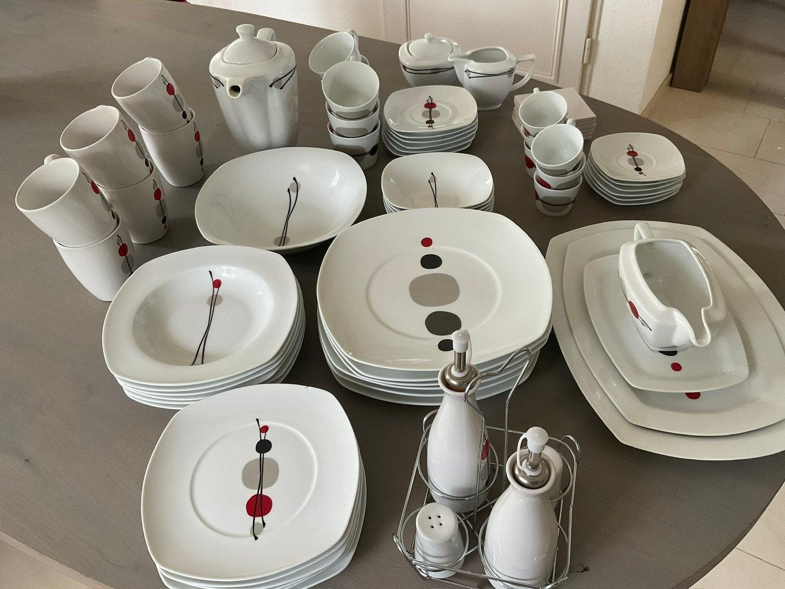 Servies Arc International 72 delig nieuw, Ophalen