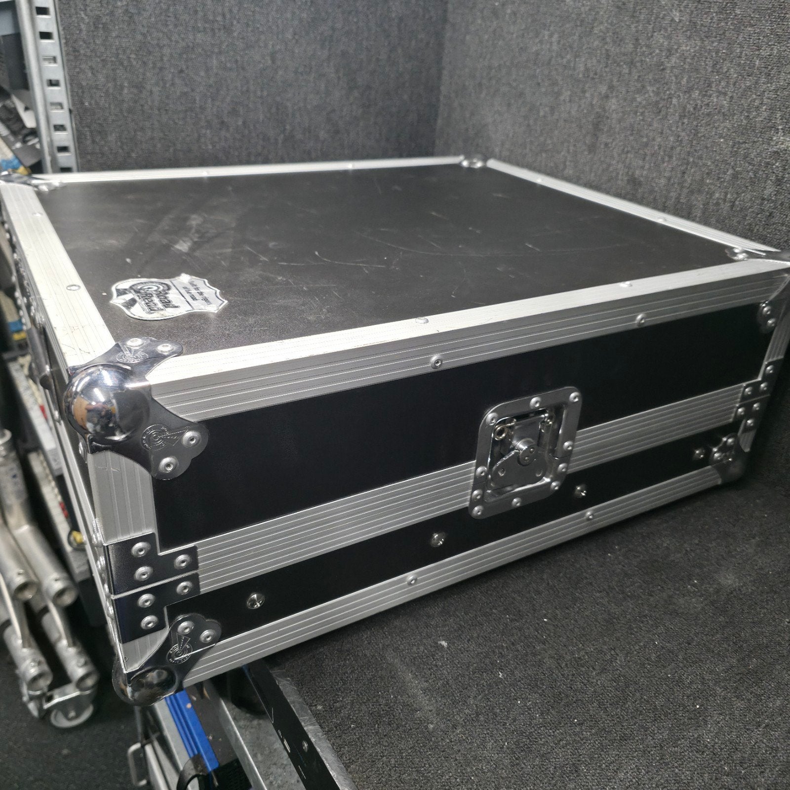 MENGPANEEL  flightcase  19 inch, Ophalen of Verzenden, Gebruikt, Overige instrumenten, Flightcase
