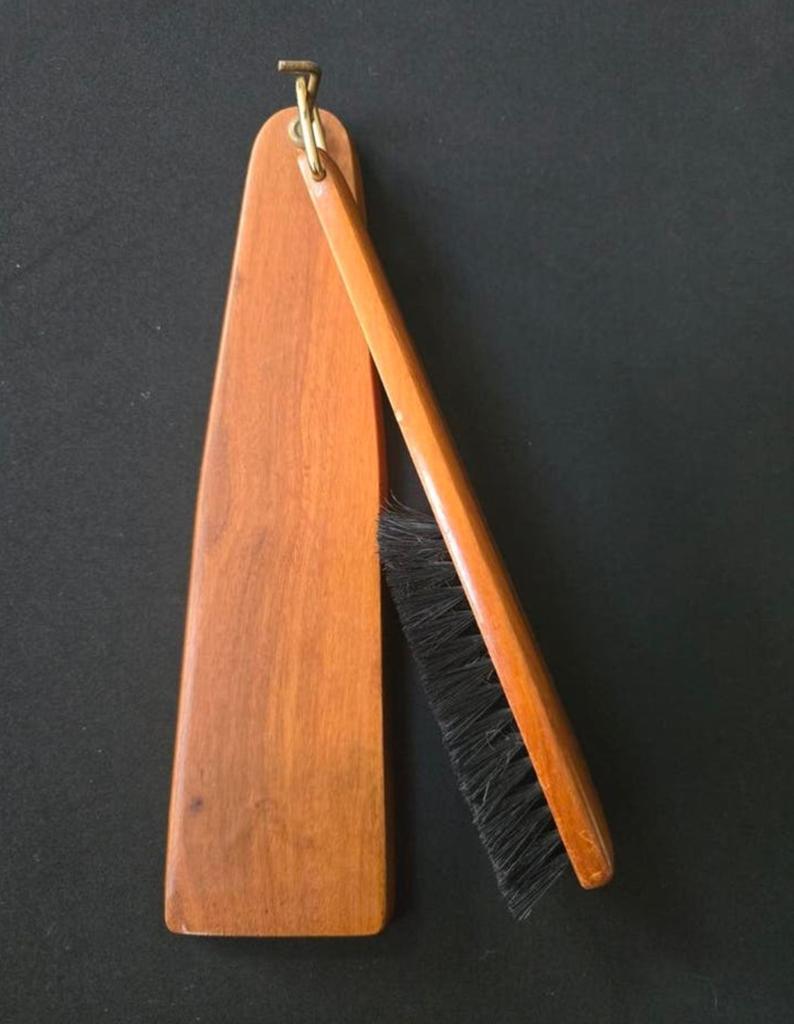 Vintage houten schoenlepel en kledingborstel set, Verzenden