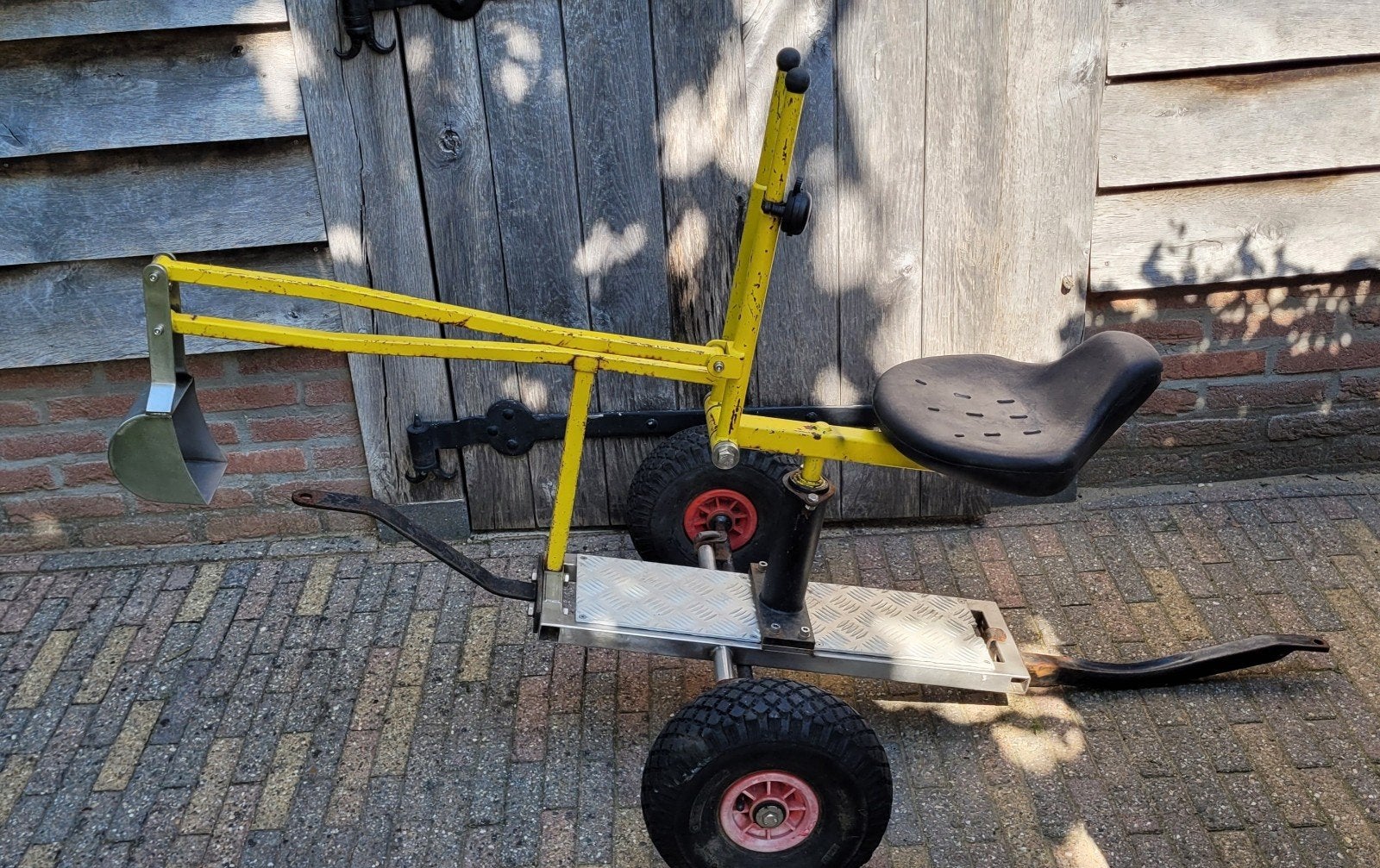 Skelter graafmachine met aanhanger voor grote skelter, Ophalen, Gebruikt