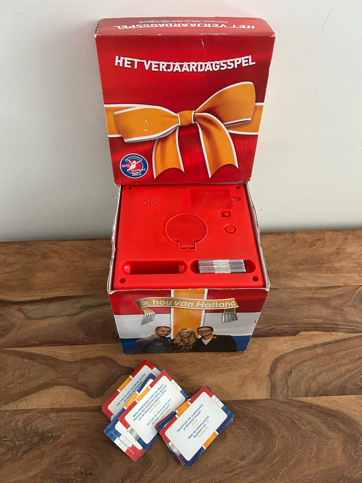 Het Verjaardagsspel - Ik Hou van Holland editie VERKOCHT!!, Drie of vier spelers, Ophalen of Verzenden, Gebruikt