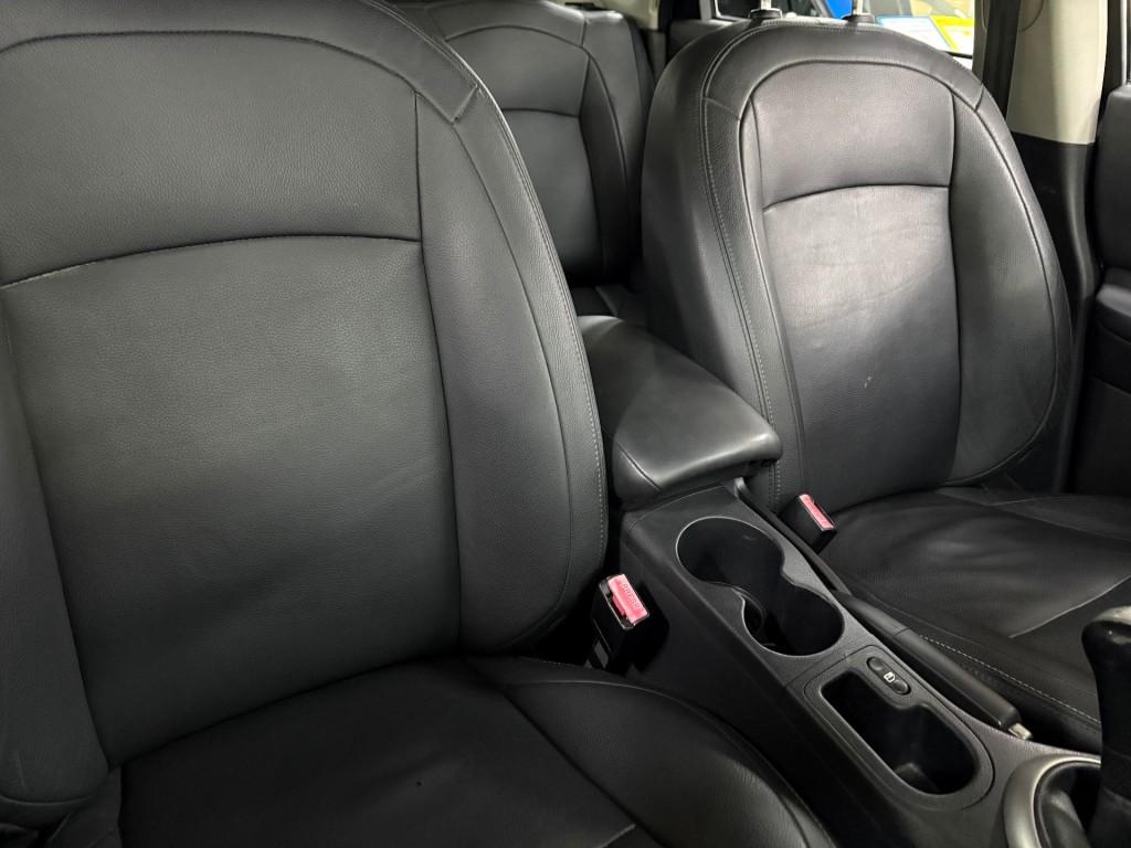 Nissan QASHQAI 1.6 Airco ECC Leder Trekhaak PDC Verw Stoel, Voorwielaandrijving, 15 km/l, Gebruikt, Huisgarantie
