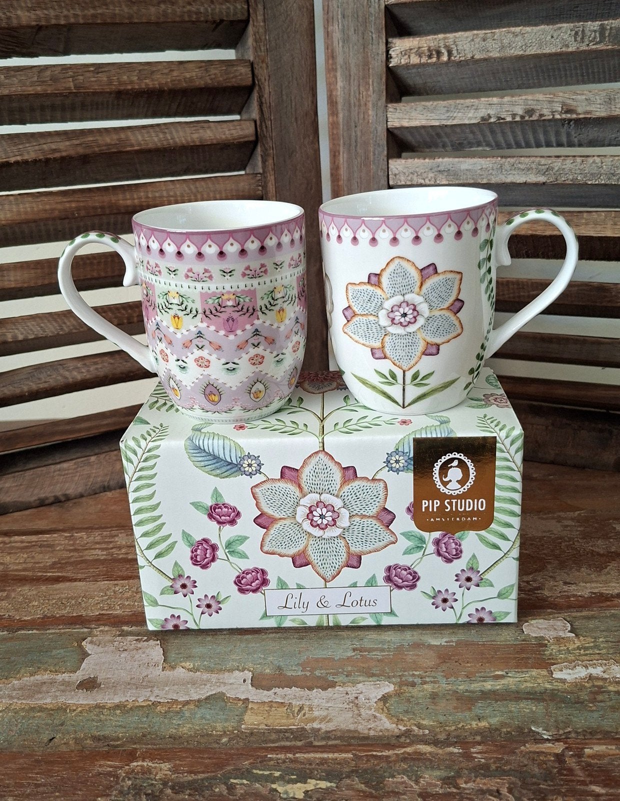Pip Studio set van 2 mokken Lily&Lotus, Nieuw, Ophalen of Verzenden, Overige stijlen, Kop(pen) en/of Schotel(s)