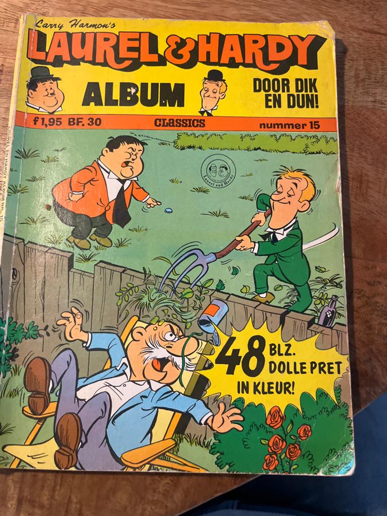 Laurel & Hardy Album Classics Nummer 15, Eén stripboek, Ophalen of Verzenden, Gelezen