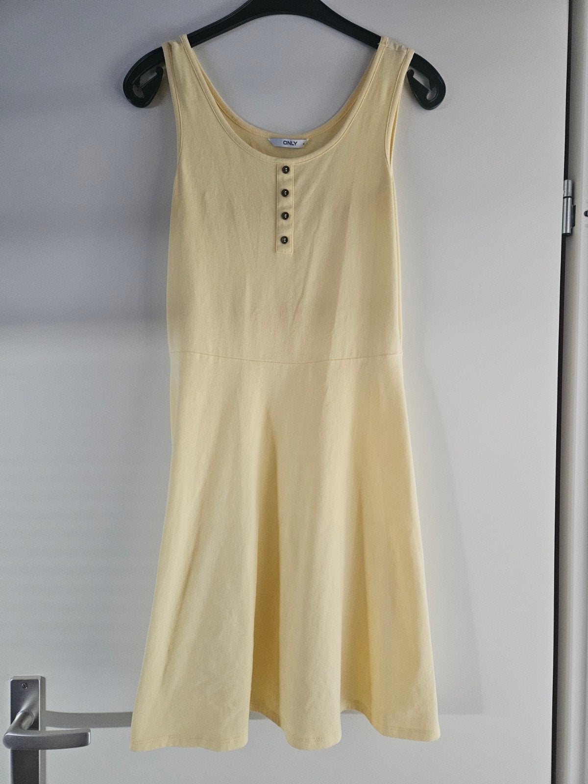 Gele jurk Only maat M, Kleding | Dames, Jurken, Maat 38/40 (M), Only, Geel, Ophalen of Verzenden