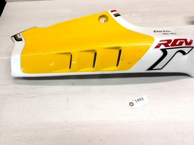 RGV250 1990 - 1997 Suzuki Kuipdeel Kuipdeel kont D1-52708, Motoren