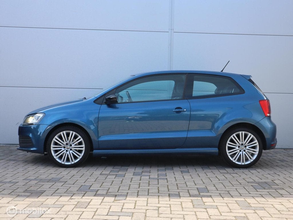 Volkswagen Polo 1.4 TSI BlueGT Xenon CarPlay Airco Cruise, Auto's, Voorwielaandrijving, Euro 5, 4 cilinders, Blauw