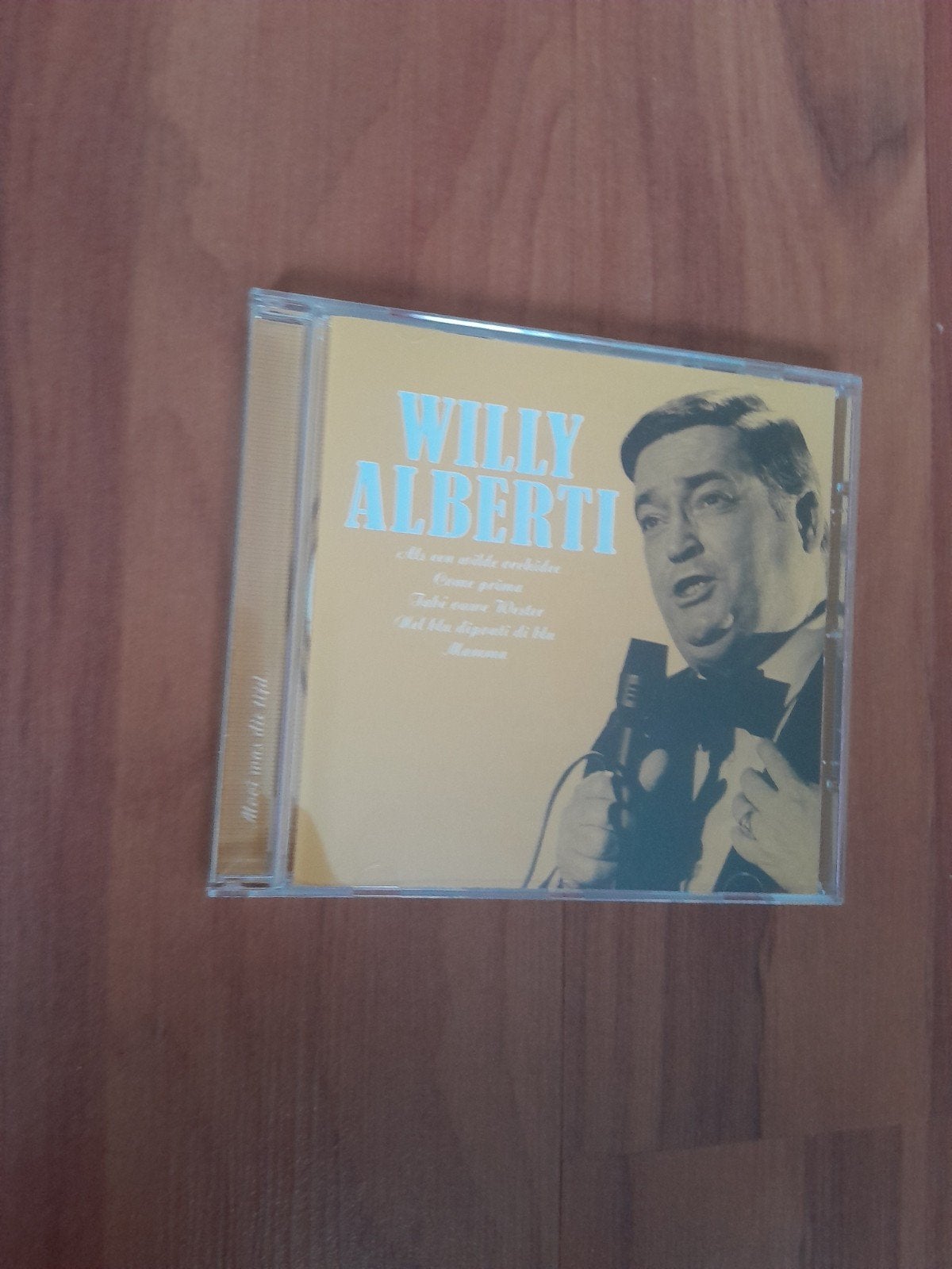 Willy Alberti, Ophalen of Verzenden, Zo goed als nieuw, Levenslied of Smartlap
