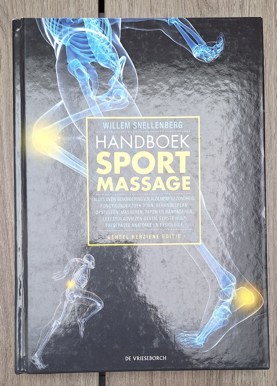 Handboek Sportmassage - Willem Snellenberg (Herziene Editie), Ophalen of Verzenden, Gelezen, Willem Snellenberg