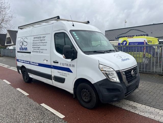 Renault Master NV400 2.3 dCi 100KW L2H2 AIRCO KLIMA EURO6, Auto's, Voorwielaandrijving, Gebruikt, Euro 6, 4 cilinders