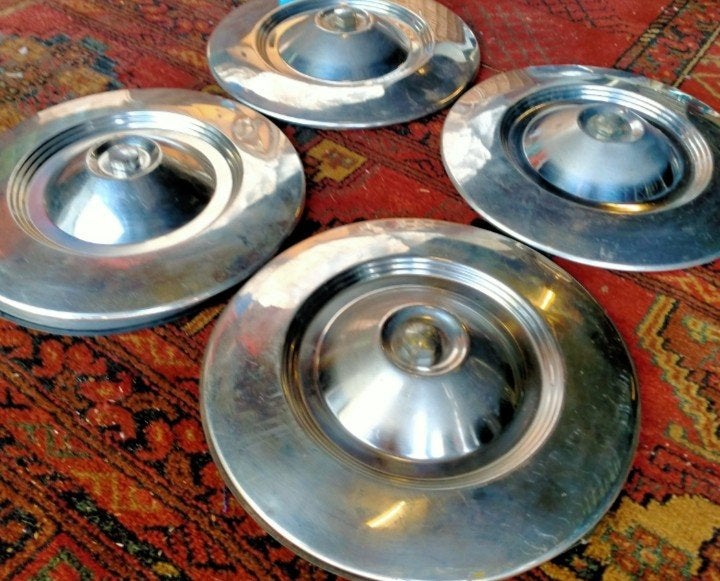 4 wieldoppen Peugeot 504

Inclusief rubber rand, Gebruikt, Ophalen of Verzenden, Nb, Nb