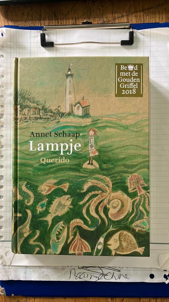 Lampje - Annet Schaap (Gouden Griffel 2018), Ophalen of Verzenden, Zo goed als nieuw, Fictie algemeen