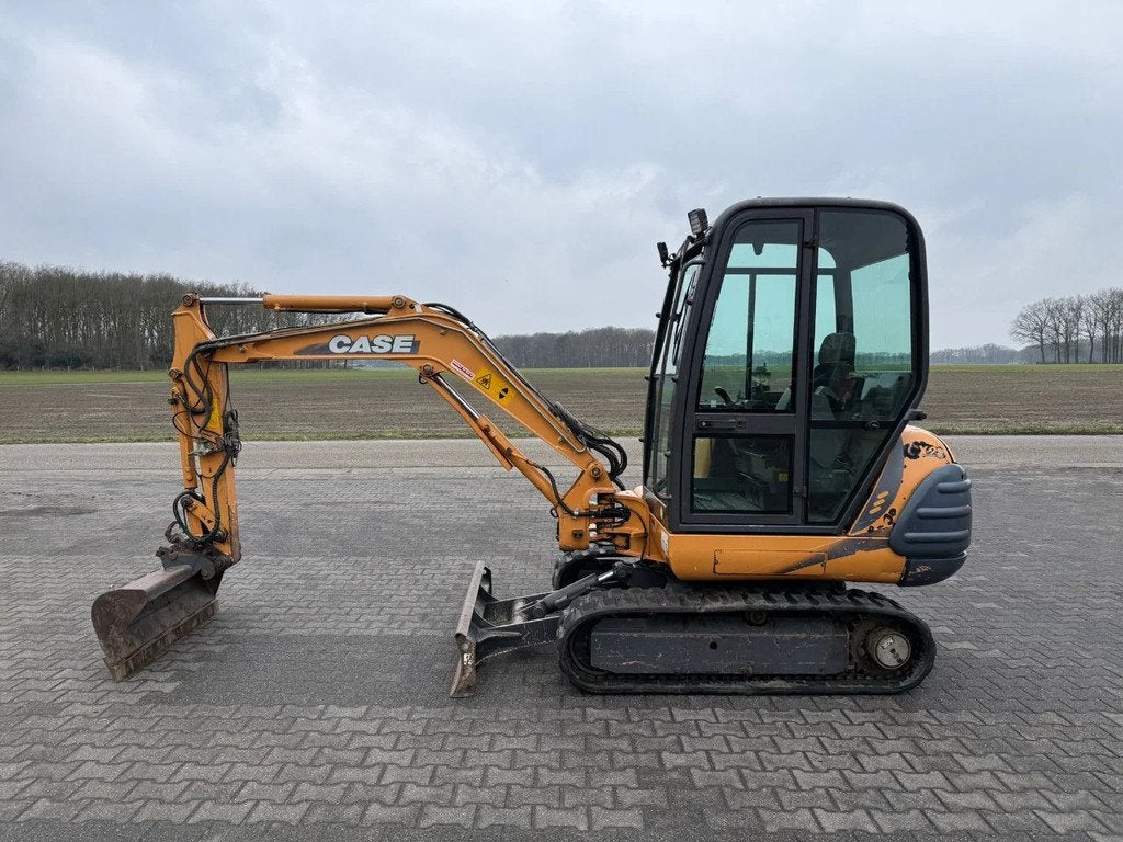 Case CX 28 minigraver rups (bj 2003), Graafmachine