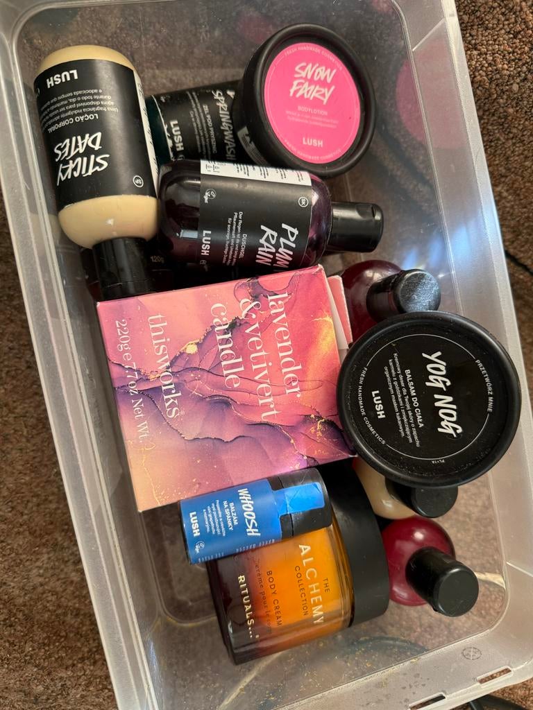 Diverse verzorgingsproducten lush rituals alchemy, Sieraden, Tassen en Uiterlijk, Uiterlijk | Lichaamsverzorging, Ophalen of Verzenden