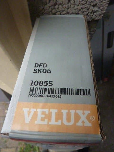 Nieuw Velux verduisterend + plissé gordijnen / SK06 (114x118, Rolgordijn, Verduisterend, Nieuw, Ophalen of Verzenden