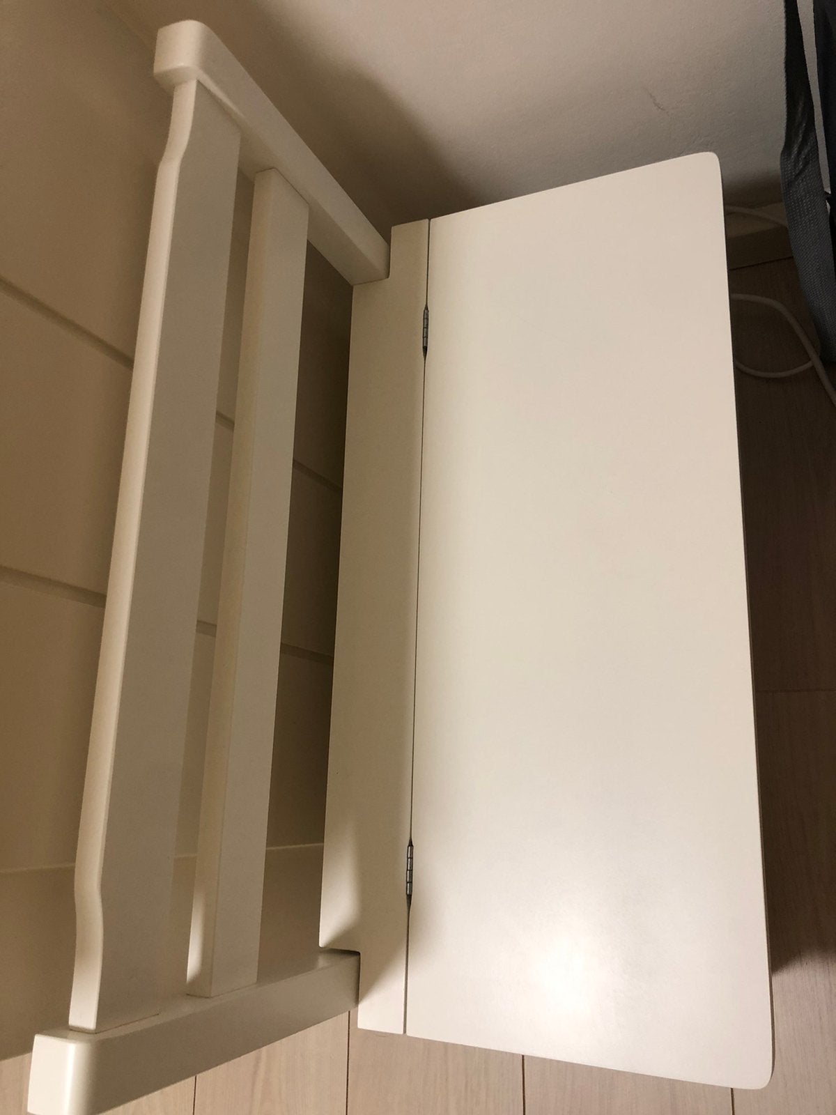 Speelgoed klep bankje, Ophalen, Zo goed als nieuw, Stoel(en)