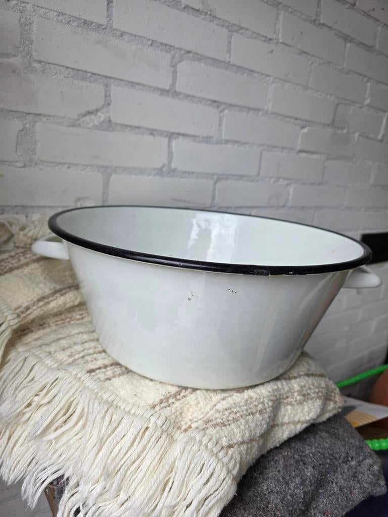 Vintage geëmailleerde waskom - wit met zwarte rand, Ophalen