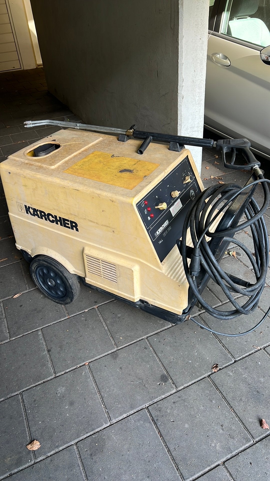 Karcher HDS 750 220 volt hogedrukreiniger, Ophalen, Zo goed als nieuw, Elektrisch