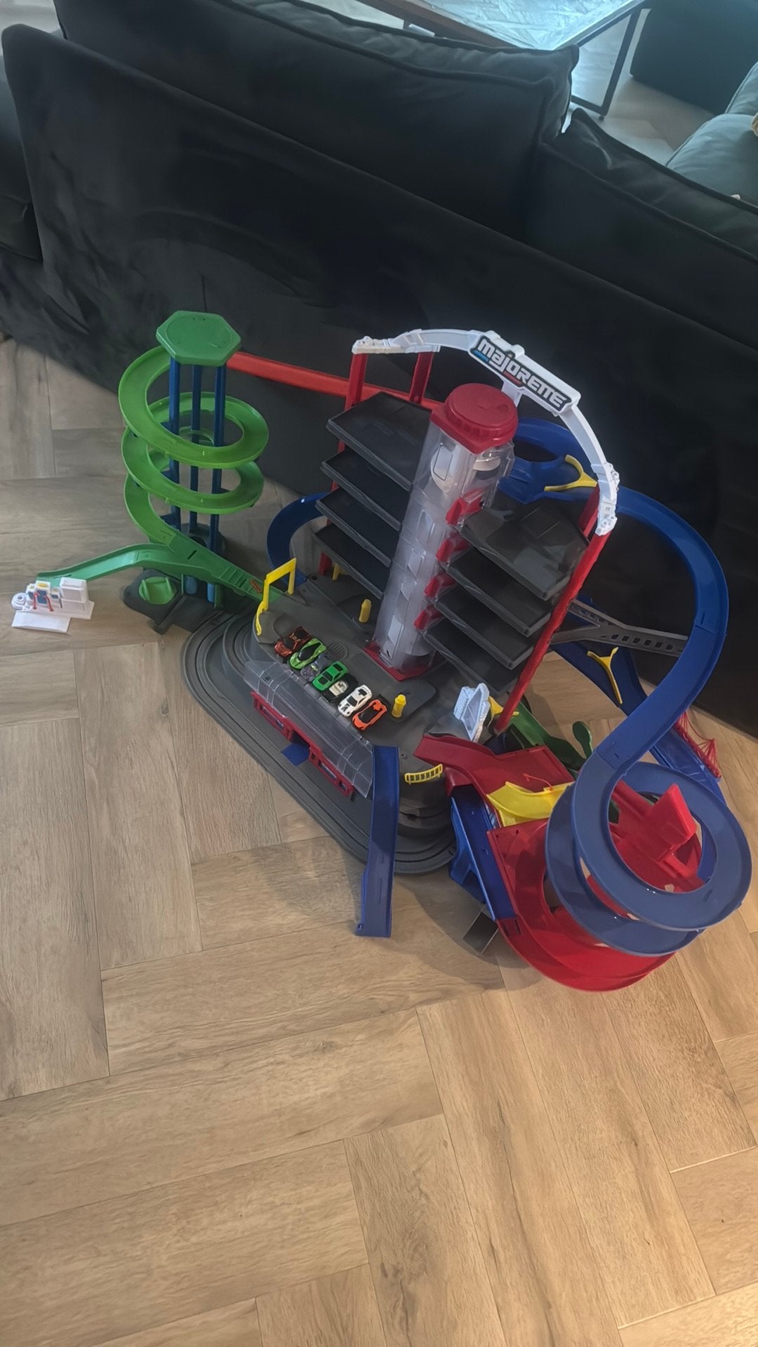 Majorette autogarage, Verzamelen, Ophalen, Zo goed als nieuw
