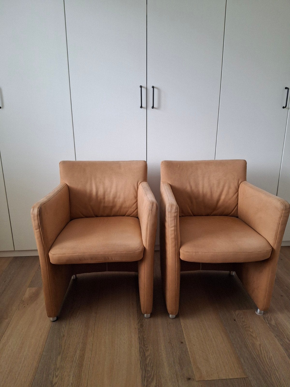 Bijzet stoeltjes kleur: cognac, Ophalen, Overige materialen, Gebruikt, Twee